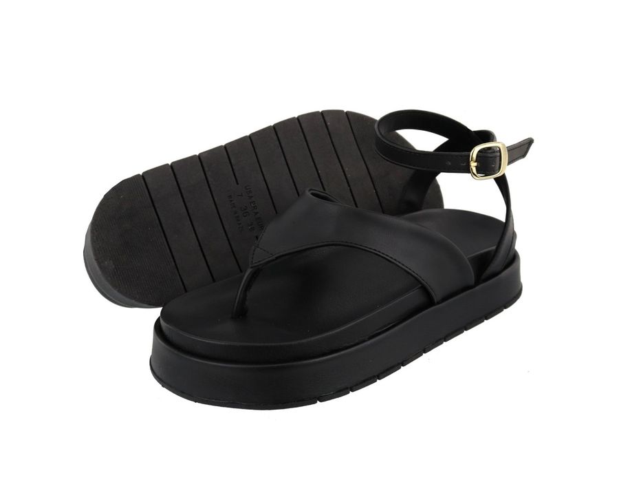Sandália Flatform Bianca Preta | KUENTO SHOES