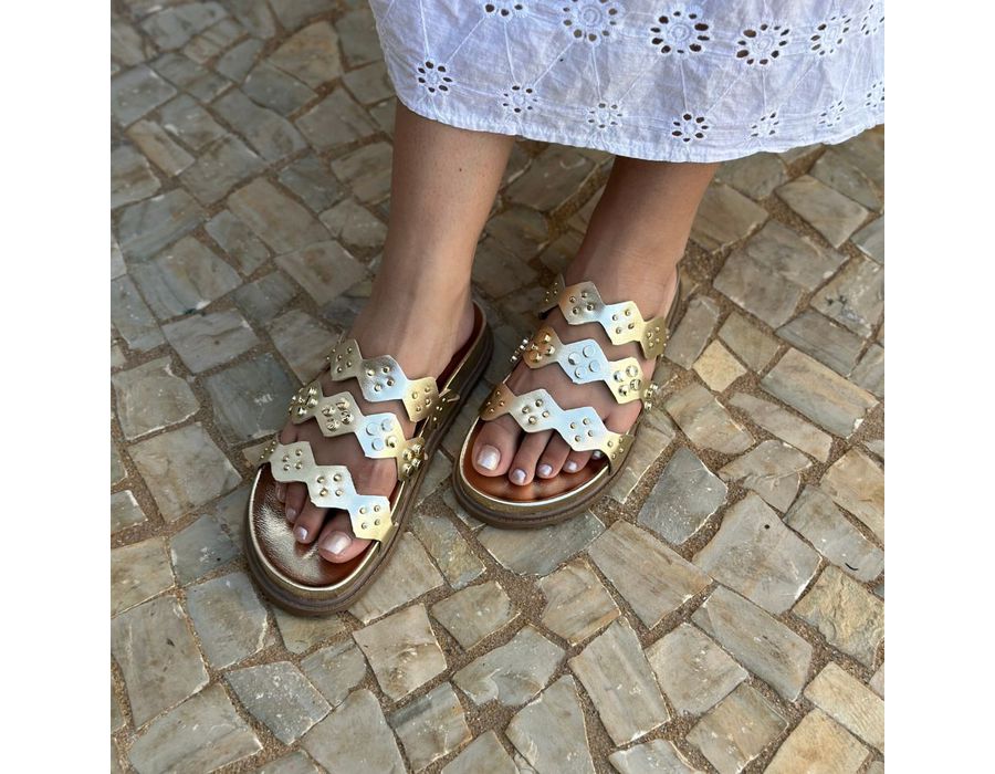 Flat Lia Ouro Light | KUENTO SHOES